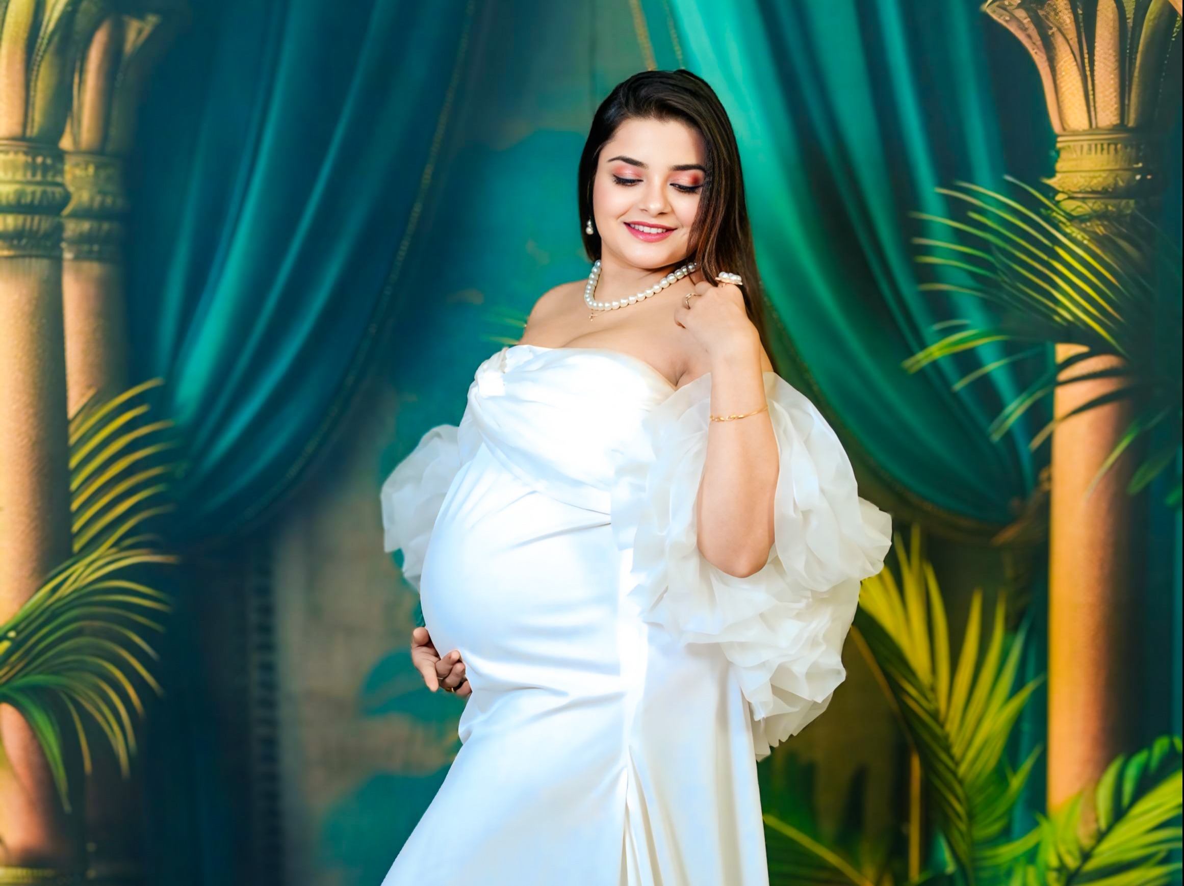 Why Maternity Photos Are Worth It